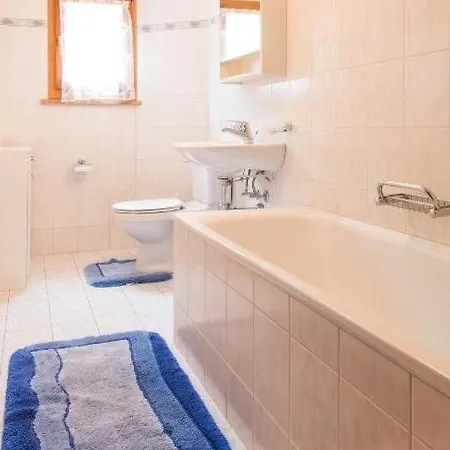Saas-grund Sleeps 6 Wifi 아파트